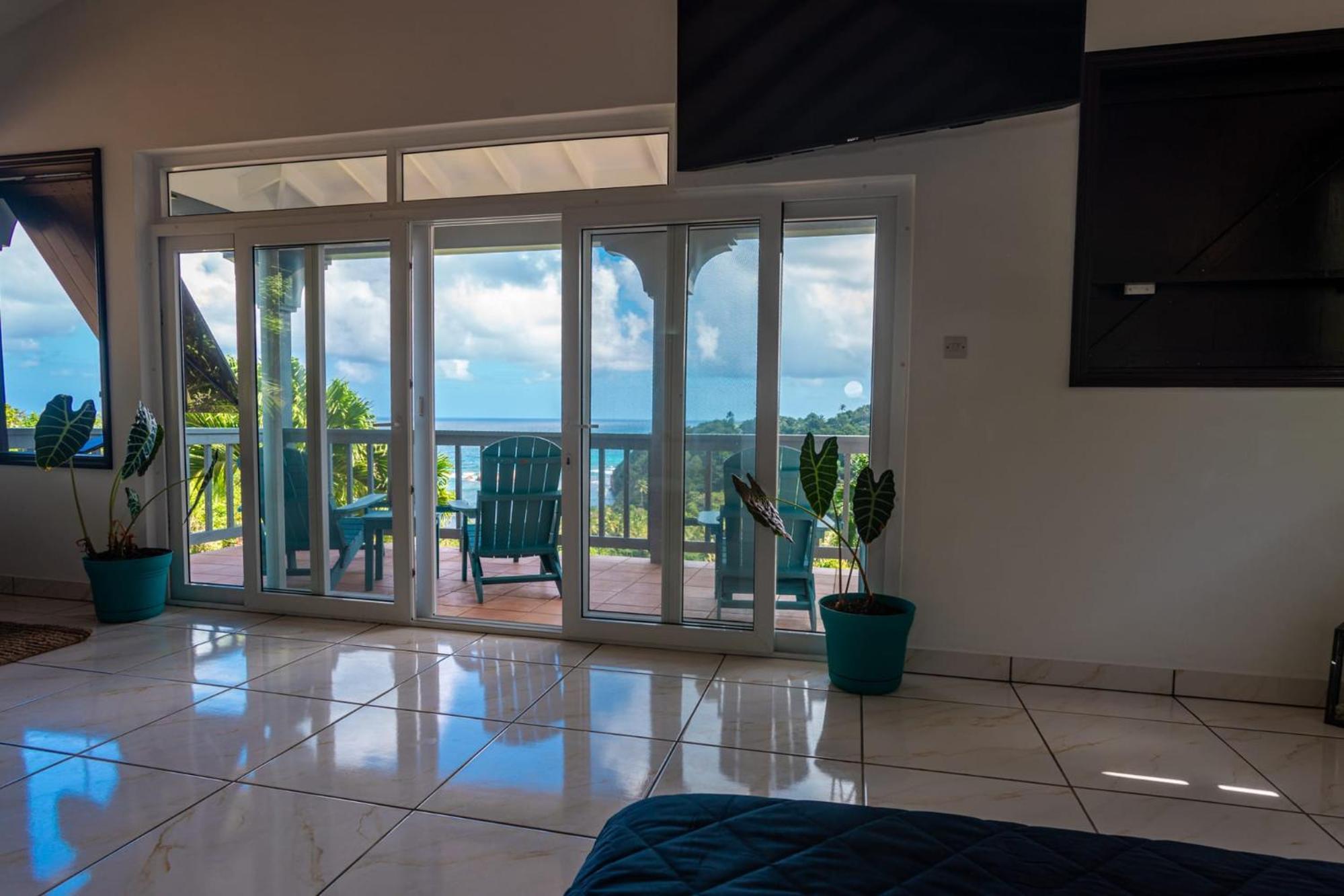 Hodges Bay House Apartment Calibishie Екстериор снимка