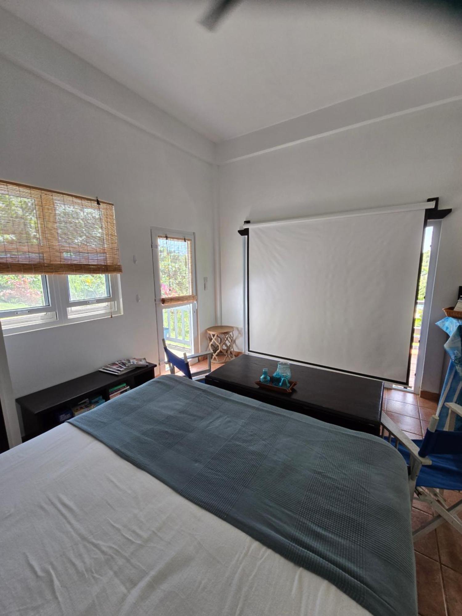 Hodges Bay House Apartment Calibishie Екстериор снимка